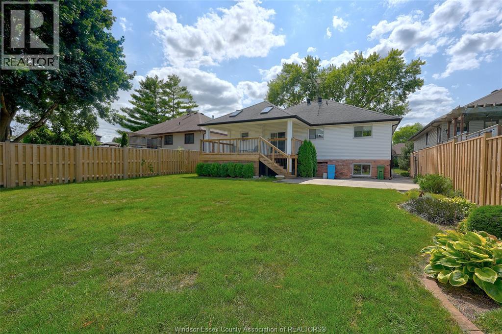 682 Michael Drive, Tecumseh, Ontario  N8N 4N2 - Photo 45 - 26018024