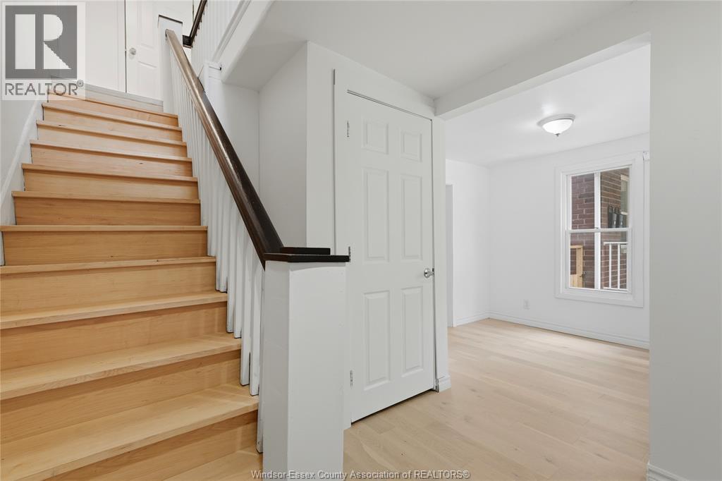 521 Brock Street, Windsor, Ontario  N9C 2T1 - Photo 4 - 26018035