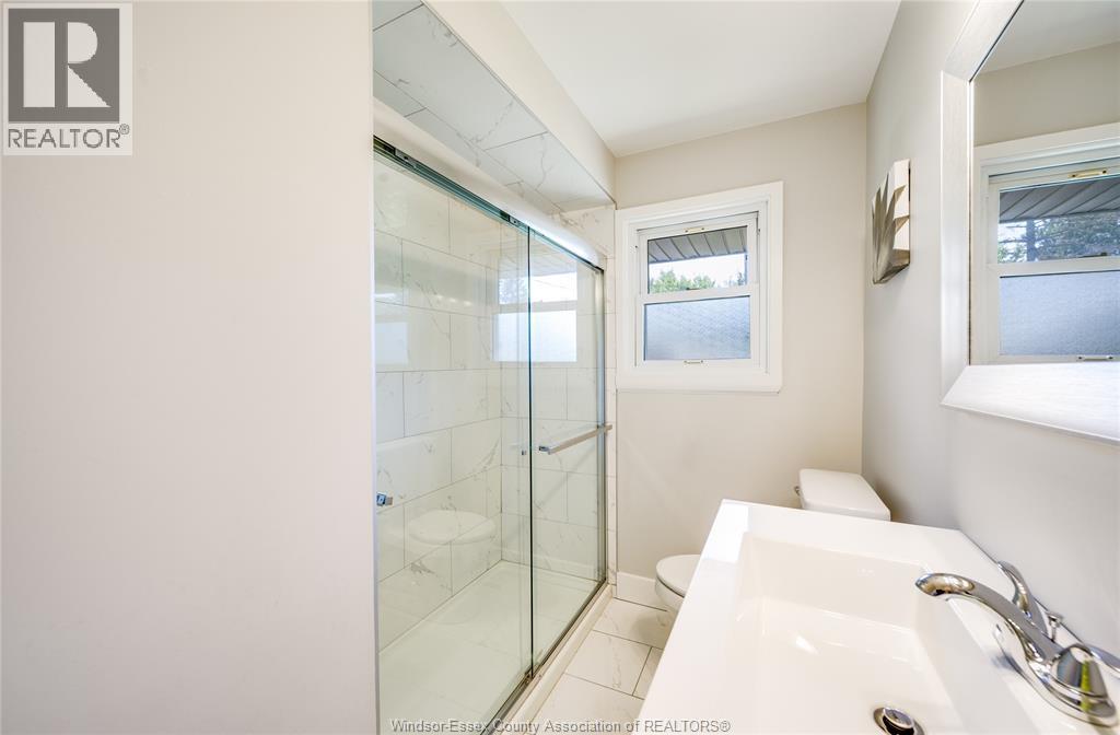 2777 Rockwell Boulevard, Windsor, Ontario  N9E 2A2 - Photo 21 - 26017944