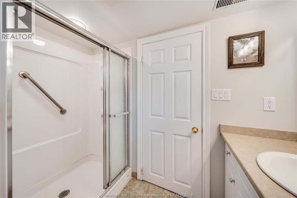 2777 Rockwell Boulevard, Windsor, Ontario  N9E 2A2 - Photo 35 - 26017944