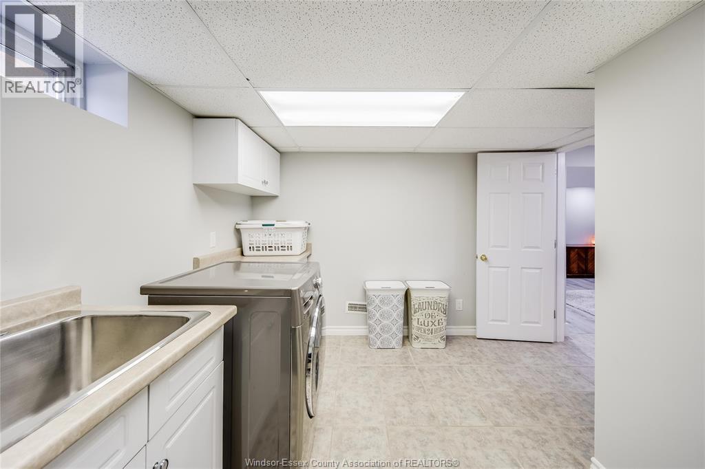 2777 Rockwell Boulevard, Windsor, Ontario  N9E 2A2 - Photo 37 - 26017944
