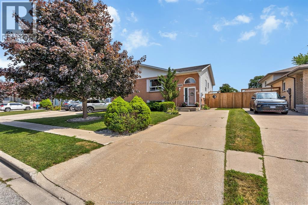 12589 Horwood Crescent, Tecumseh, Ontario  N8N 4T7 - Photo 1 - 26018020