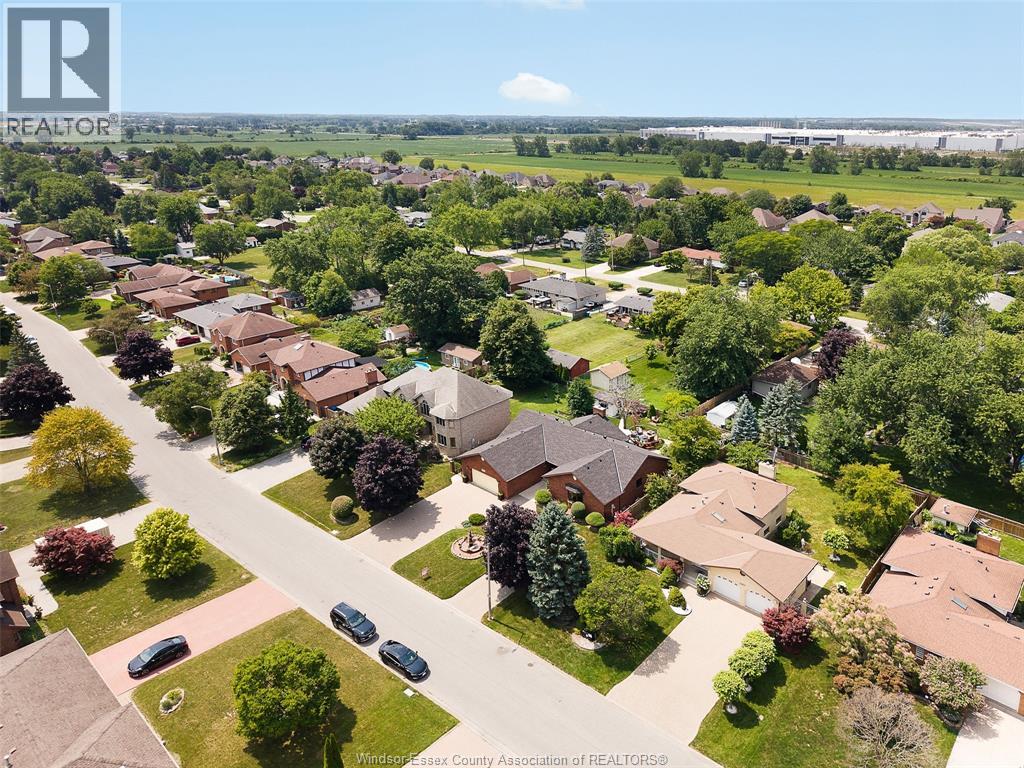 1825 Hebert Street, Tecumseh, Ontario  N8N 4G4 - Photo 46 - 26018050