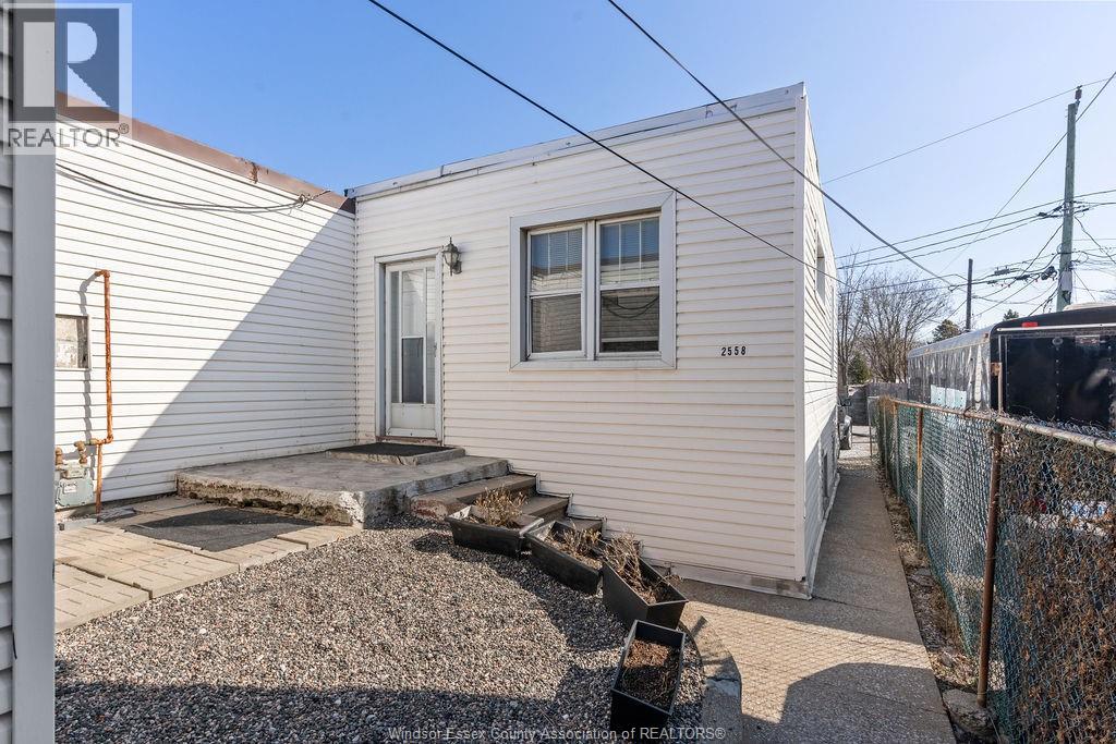 2558 Howard, Windsor, Ontario  N8X 3W2 - Photo 26 - 26018062