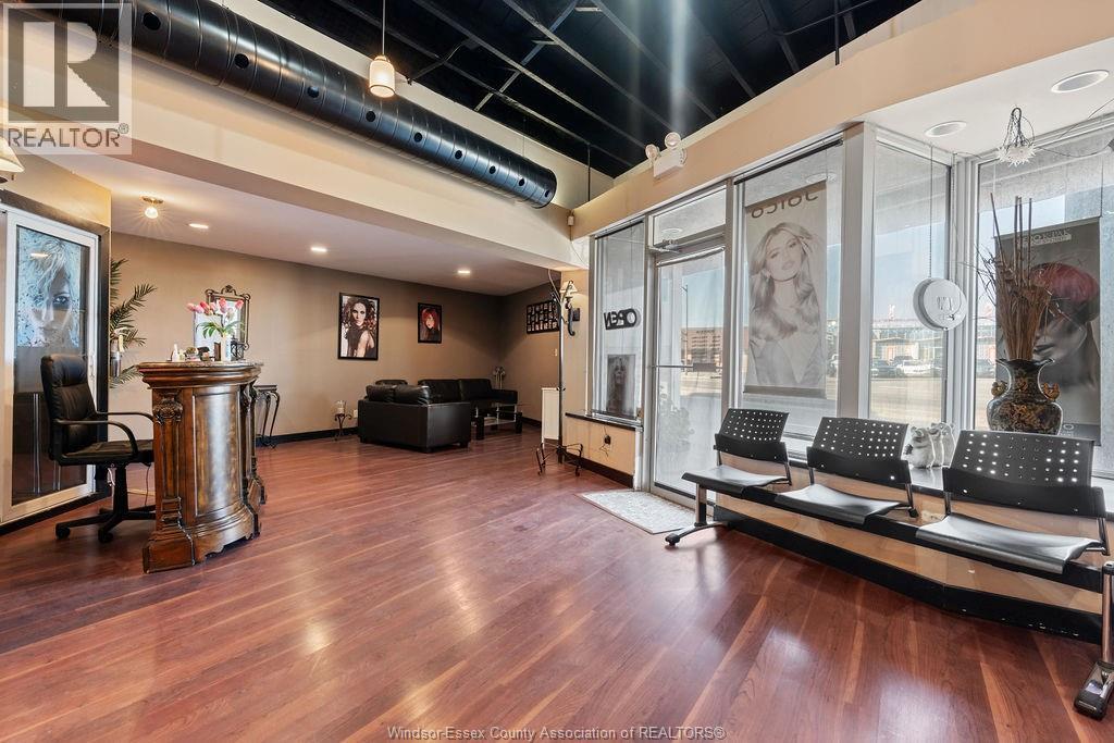 2558 Howard, Windsor, Ontario  N8X 3W2 - Photo 4 - 26018062