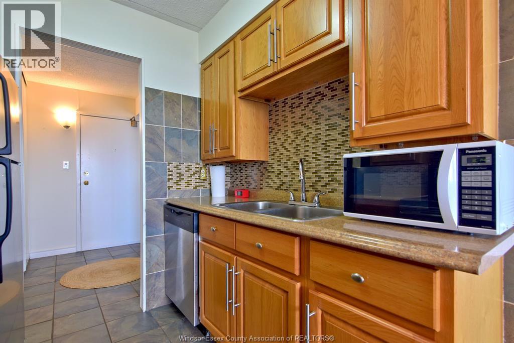 150 Park West Unit# 1812, Windsor, Ontario  N9G 2M6 - Photo 18 - 26018053