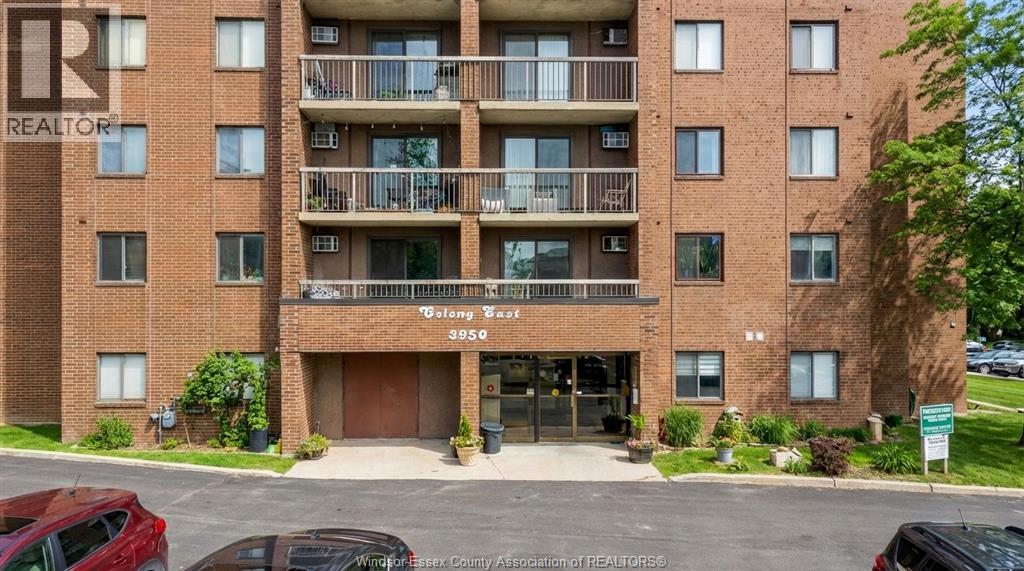 3950 Wyandotte Street Unit# 105, Windsor, Ontario  N8Y 1G5 - Photo 3 - 26018072
