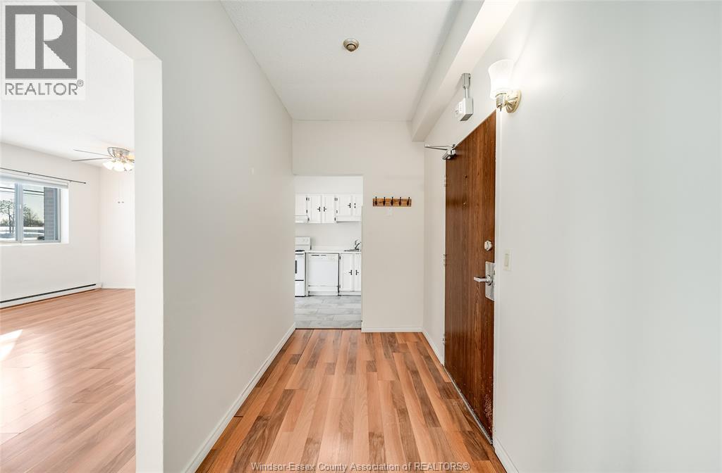 3950 Wyandotte Street Unit# 105, Windsor, Ontario  N8Y 1G5 - Photo 5 - 26018072