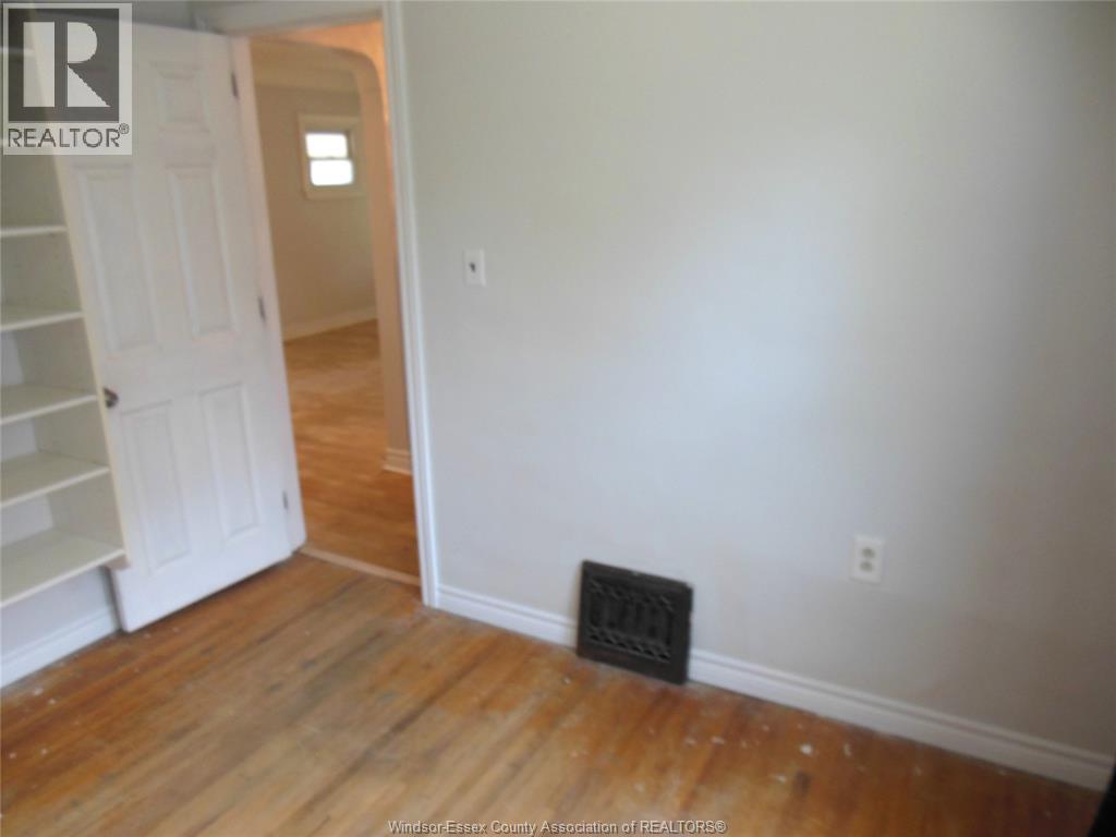 1548 Windermere, Windsor, Ontario  N8Y 3G3 - Photo 12 - 26018077