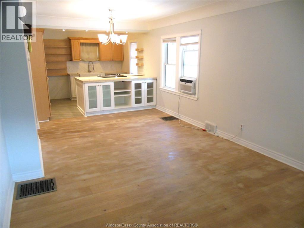 1548 Windermere, Windsor, Ontario  N8Y 3G3 - Photo 4 - 26018077