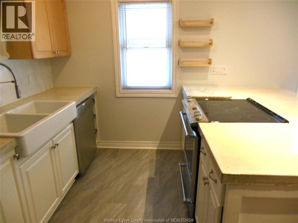 1548 Windermere, Windsor, Ontario  N8Y 3G3 - Photo 6 - 26018077