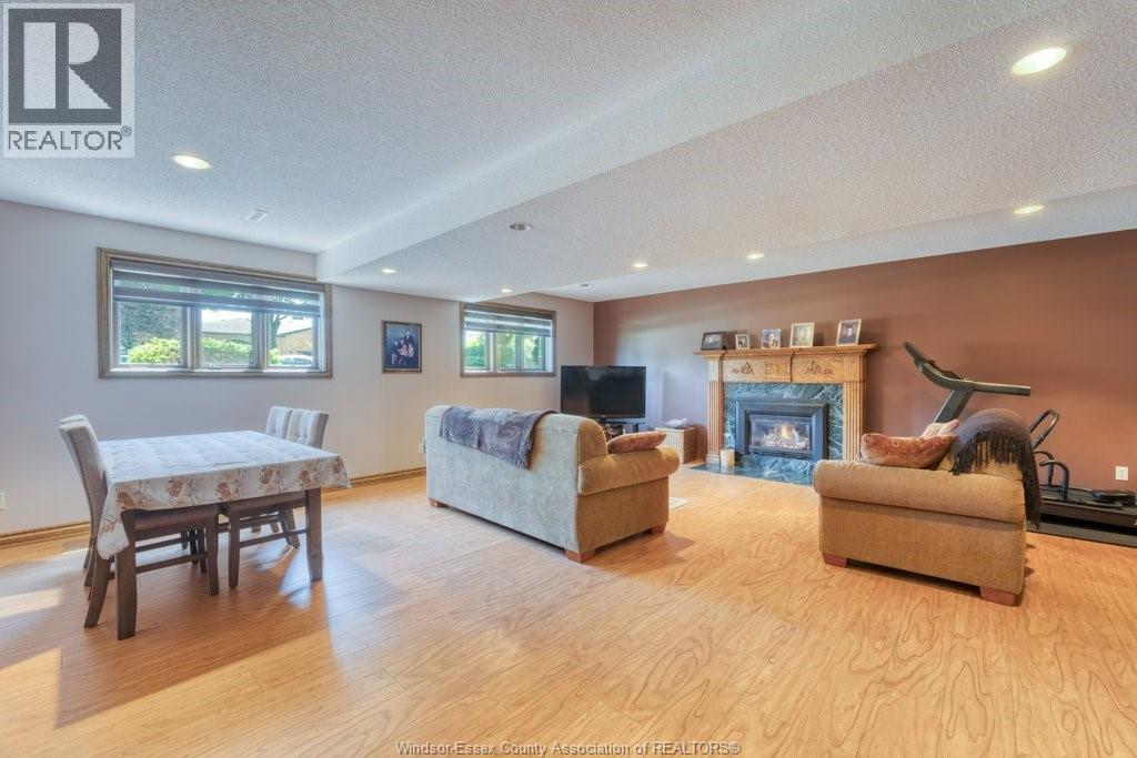 1030 Dandurand Court, Windsor, Ontario  N9E 4K5 - Photo 19 - 26018080