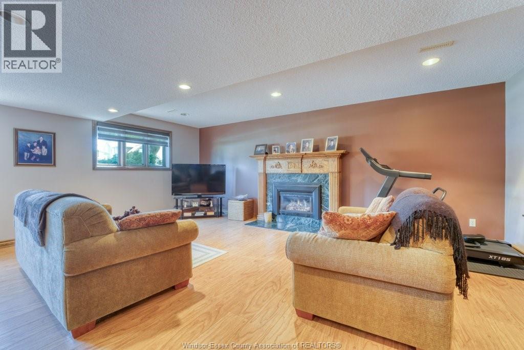 1030 Dandurand Court, Windsor, Ontario  N9E 4K5 - Photo 20 - 26018080