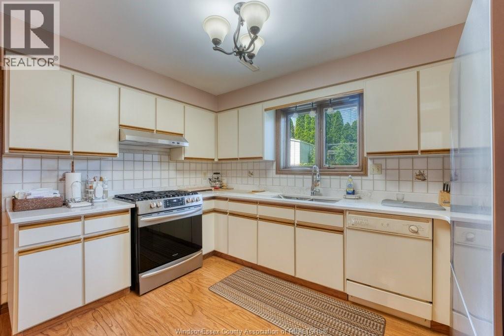 1030 Dandurand Court, Windsor, Ontario  N9E 4K5 - Photo 29 - 26018080