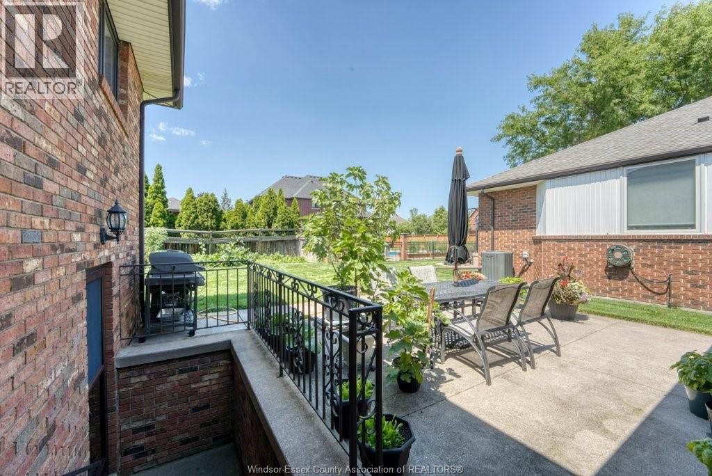 1030 Dandurand Court, Windsor, Ontario  N9E 4K5 - Photo 35 - 26018080