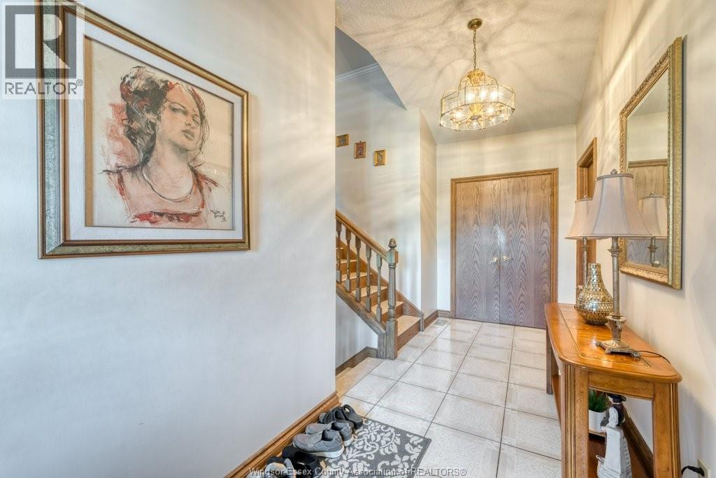 1030 Dandurand Court, Windsor, Ontario  N9E 4K5 - Photo 4 - 26018080