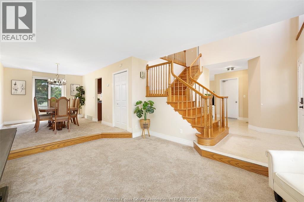240 Gary Avenue, Lasalle, Ontario  N9J 1V2 - Photo 10 - 26018076
