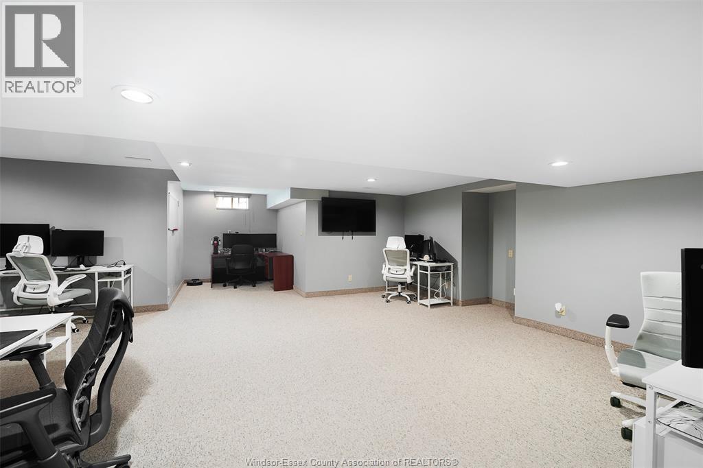 240 Gary Avenue, Lasalle, Ontario  N9J 1V2 - Photo 41 - 26018076