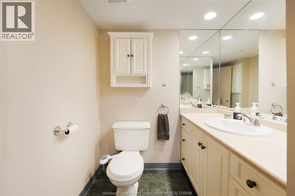 240 Gary Avenue, Lasalle, Ontario  N9J 1V2 - Photo 42 - 26018076