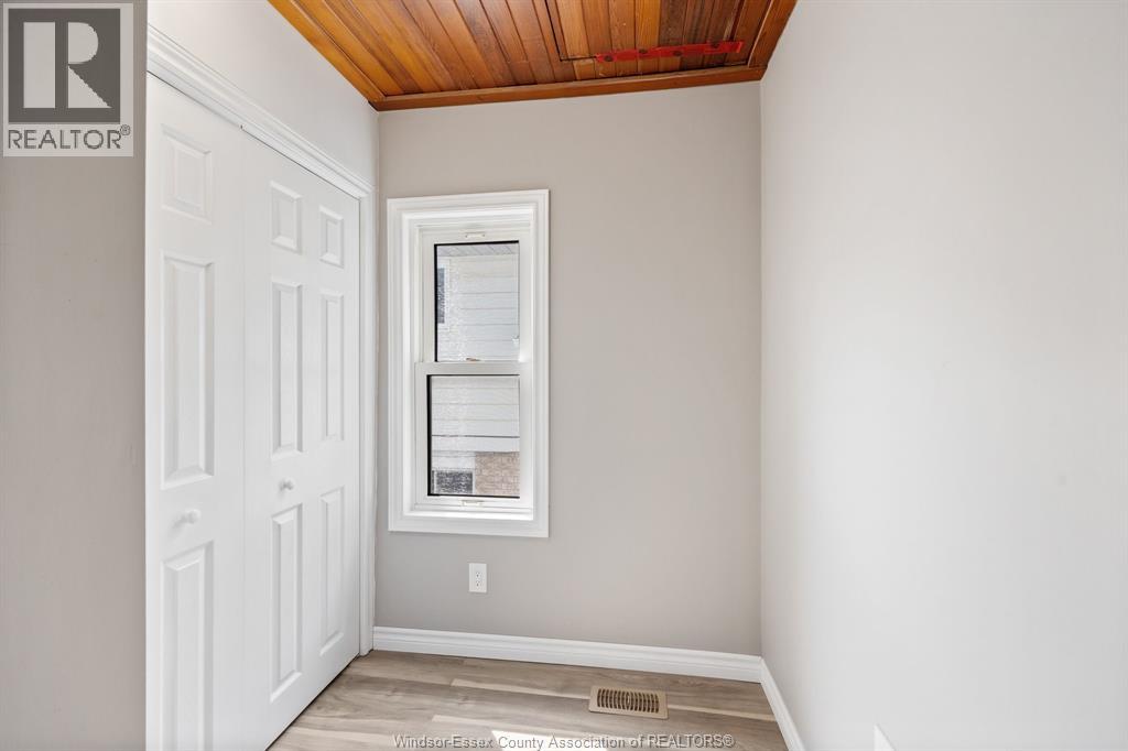 1134 California, Windsor, Ontario  N9B 2Z9 - Photo 9 - 26018081