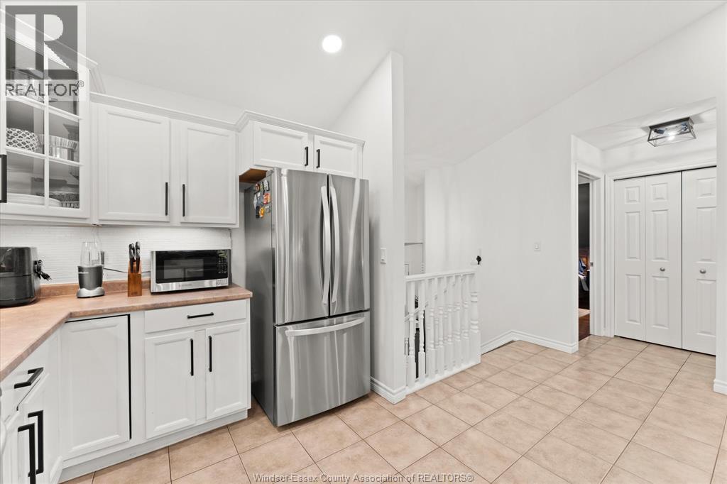 163 Antonio Court, Leamington, Ontario  N8H 5P5 - Photo 7 - 26018089