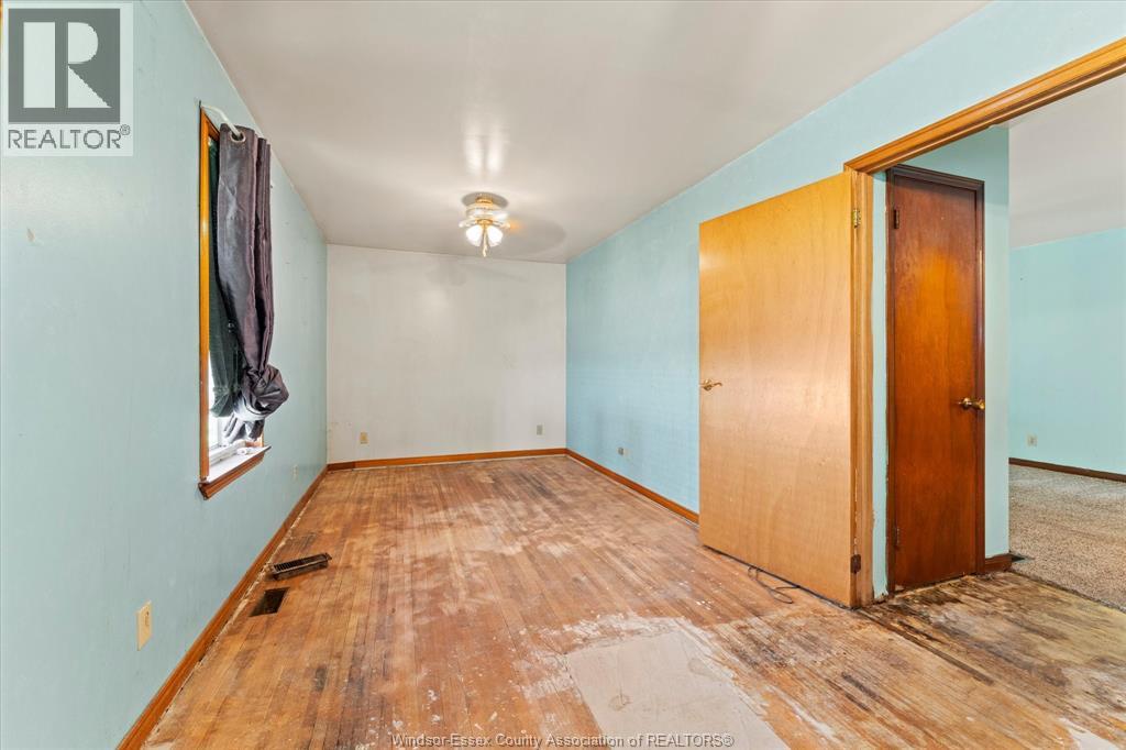 678 Capitol Street, Windsor, Ontario  N8X 3G1 - Photo 16 - 26018101