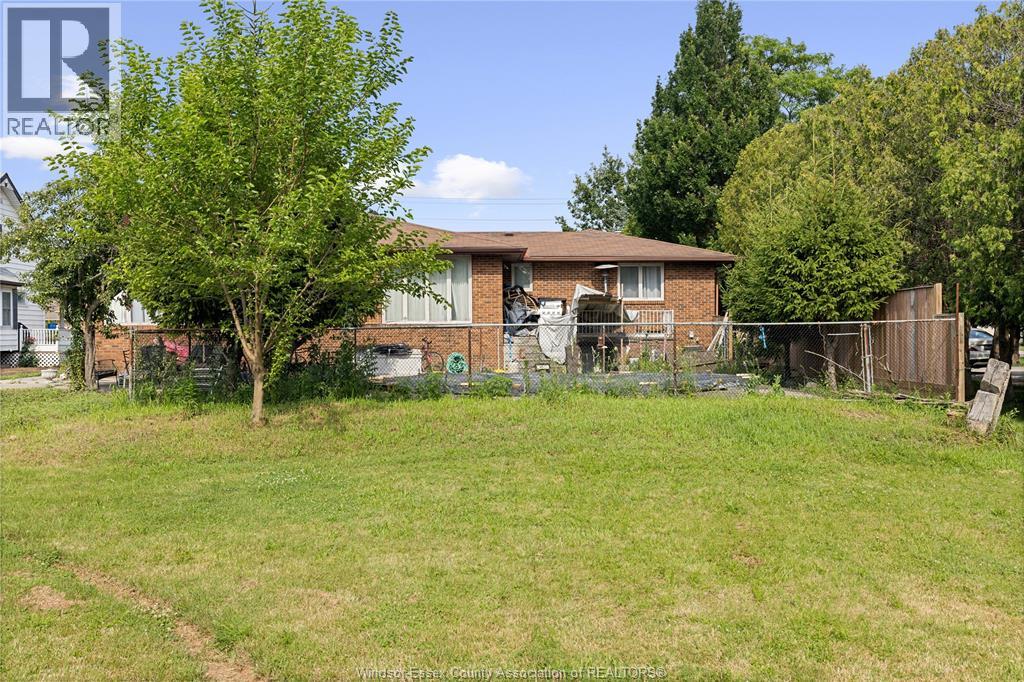 2059 Lesperance, Tecumseh, Ontario  N8X 1Y8 - Photo 40 - 26018021