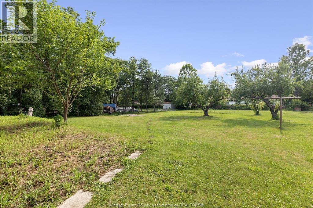 2059 Lesperance, Tecumseh, Ontario  N8X 1Y8 - Photo 41 - 26018021