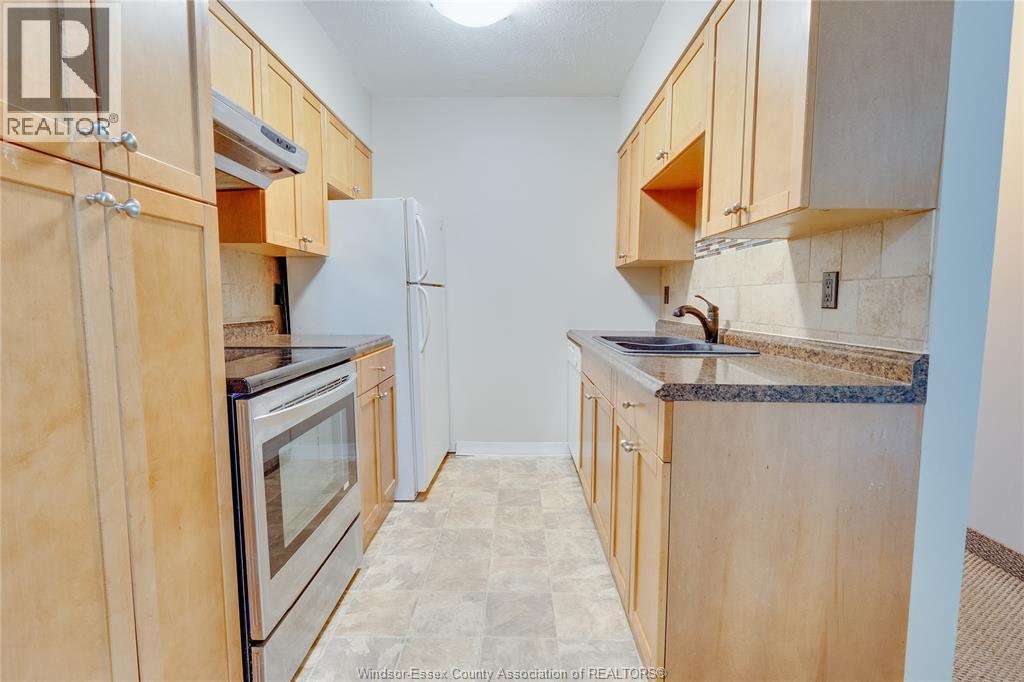3355 Sandwich Street Unit# 104, Windsor, Ontario  N9C 1B2 - Photo 13 - 26018093