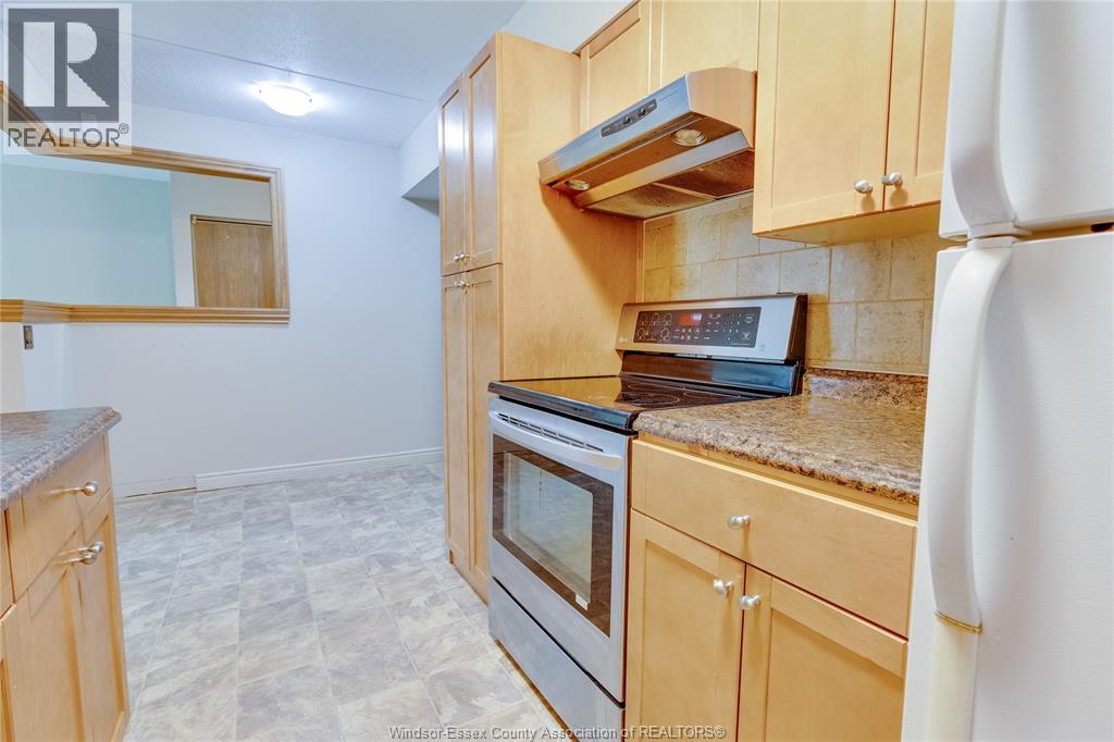 3355 Sandwich Street Unit# 104, Windsor, Ontario  N9C 1B2 - Photo 16 - 26018093