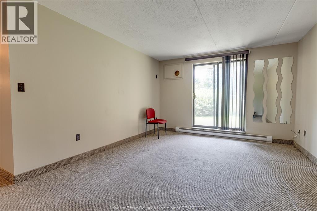 3355 Sandwich Street Unit# 104, Windsor, Ontario  N9C 1B2 - Photo 3 - 26018093