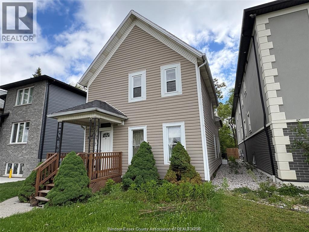 454 Crawford, Windsor, Ontario  N9A 5C4 - Photo 3 - 26018025