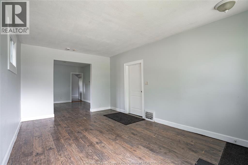 3668 King Street, Windsor, Ontario  N9C 1P5 - Photo 11 - 26018126