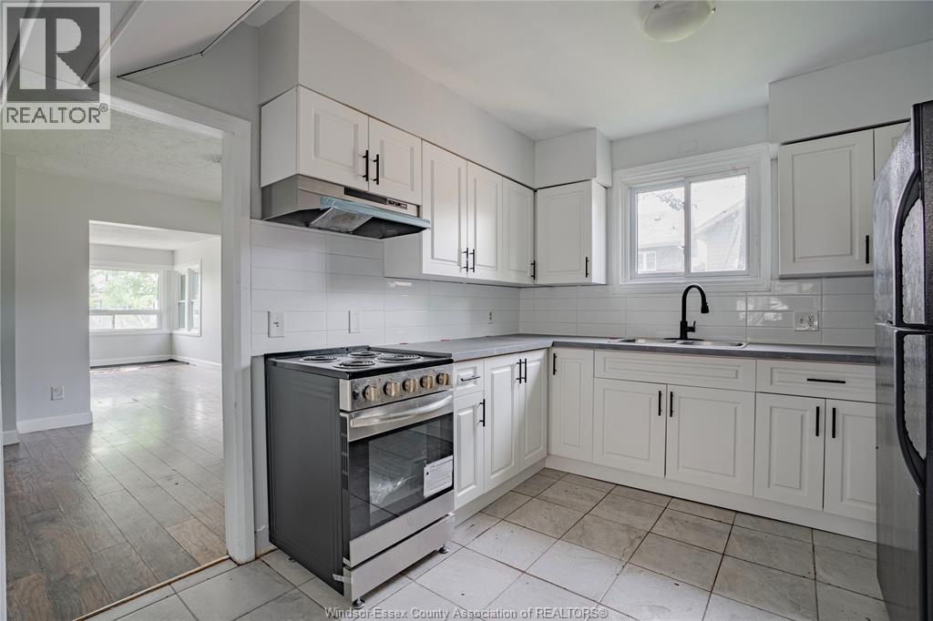3668 King Street, Windsor, Ontario  N9C 1P5 - Photo 4 - 26018126