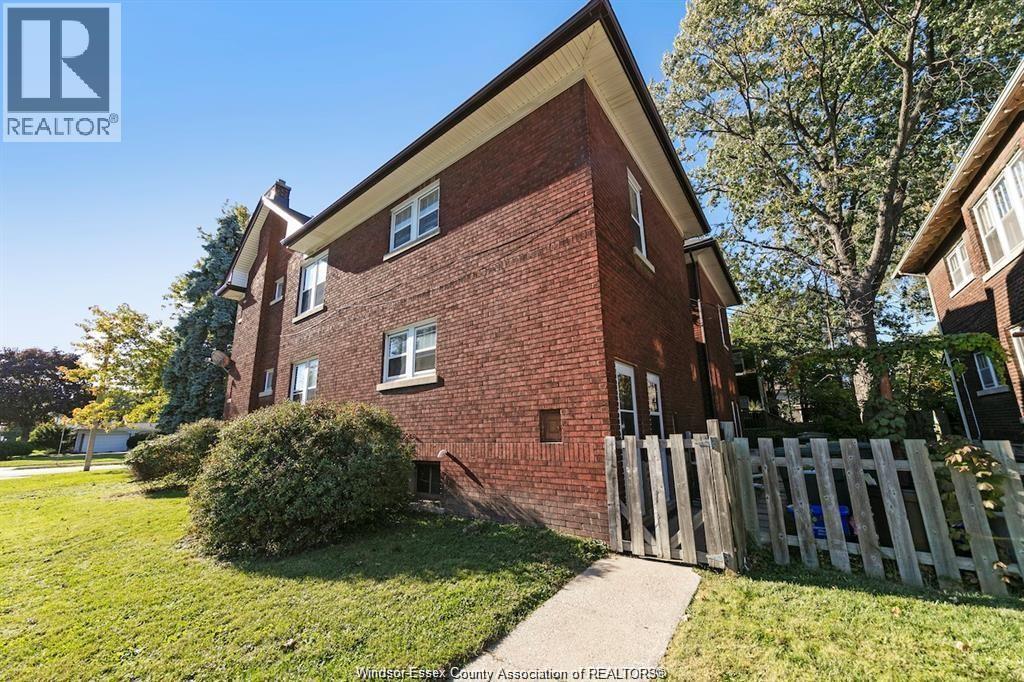 1596 Victoria, Windsor, Ontario  N8X 1P5 - Photo 4 - 26018097