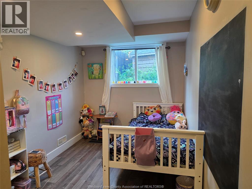 9978 Forest Glade Court Unit# 5, Windsor, Ontario  N8R 2B9 - Photo 9 - 26018136