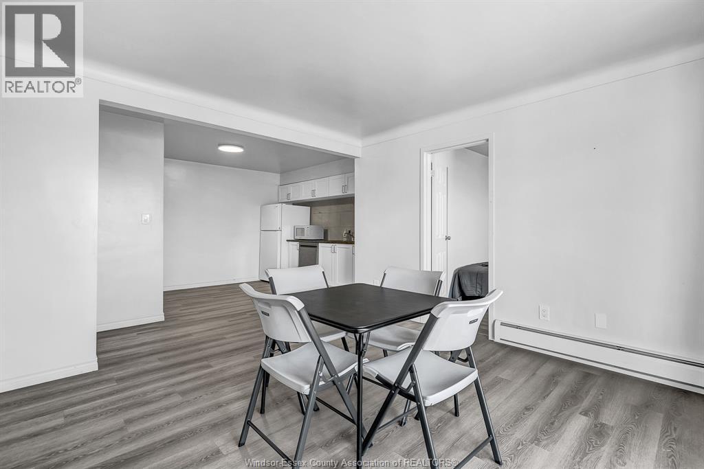 2136 Wyandotte Street West Unit# 32, Windsor, Ontario  N9B 1J9 - Photo 7 - 26018138