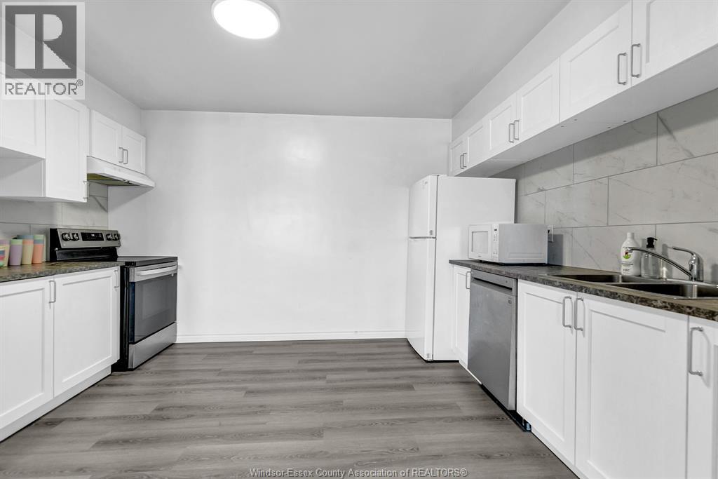 2136 Wyandotte Street West Unit# 32, Windsor, Ontario  N9B 1J9 - Photo 9 - 26018138