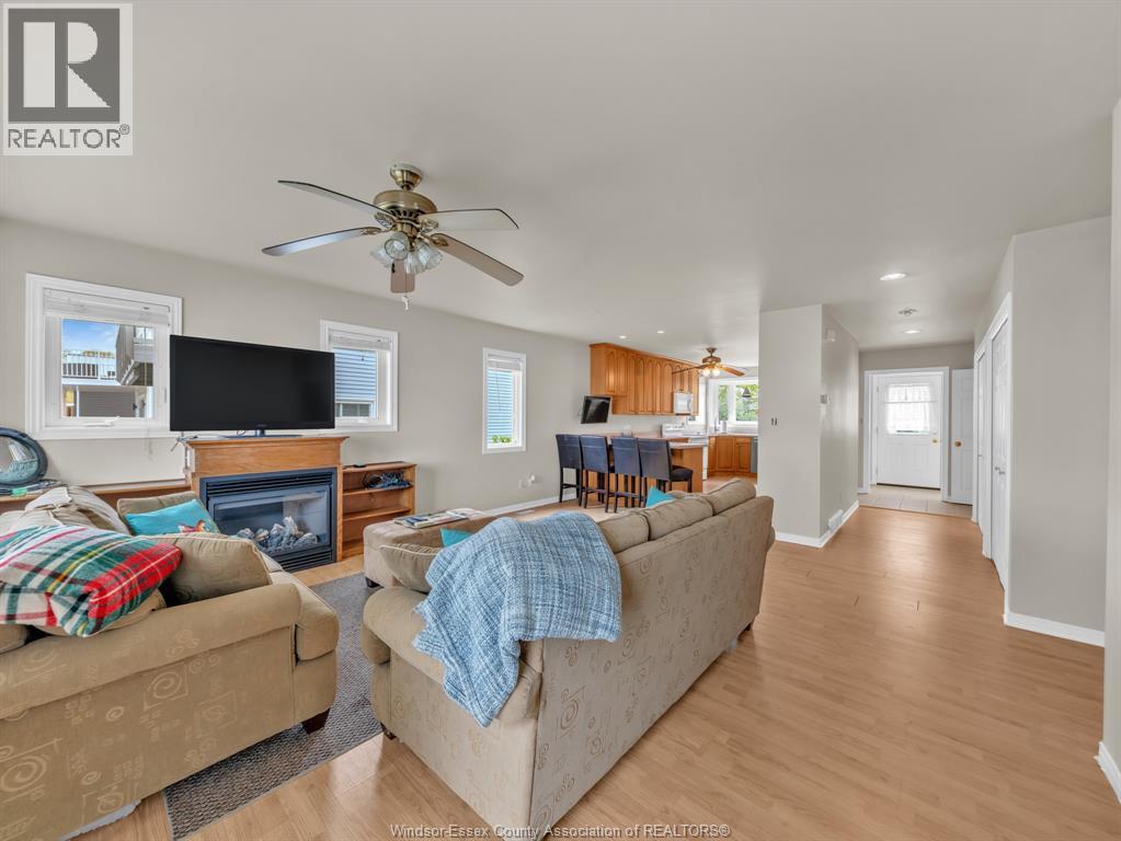 545 Lakeview, Essex, Ontario  N0R 1G0 - Photo 19 - 26018134