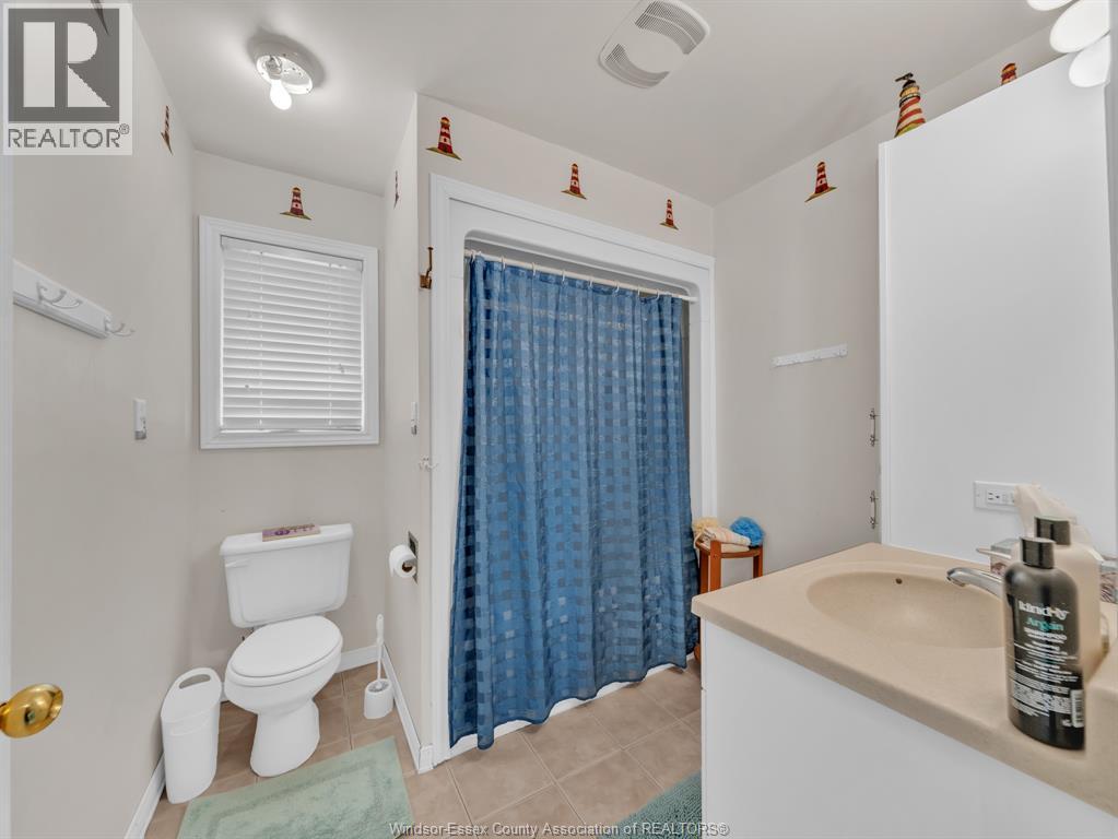 545 Lakeview, Essex, Ontario  N0R 1G0 - Photo 36 - 26018134