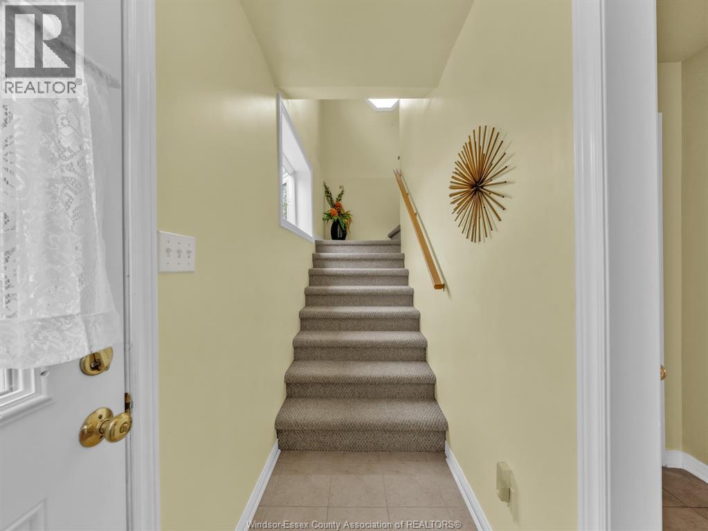 545 Lakeview, Essex, Ontario  N0R 1G0 - Photo 9 - 26018134