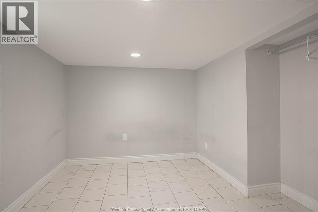 354 Curry Avenue, Windsor, Ontario  N9B 2B7 - Photo 16 - 26018156