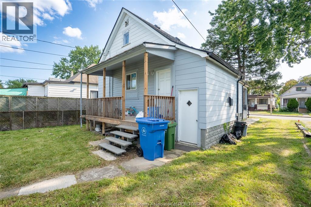 354 Curry Avenue, Windsor, Ontario  N9B 2B7 - Photo 18 - 26018156
