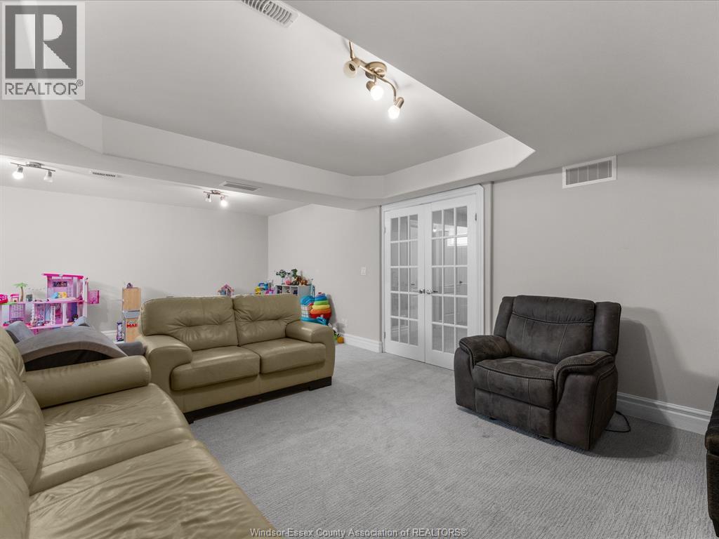 139 Woodycrest Avenue, Kingsville, Ontario  N9Y 4G3 - Photo 19 - 26018066