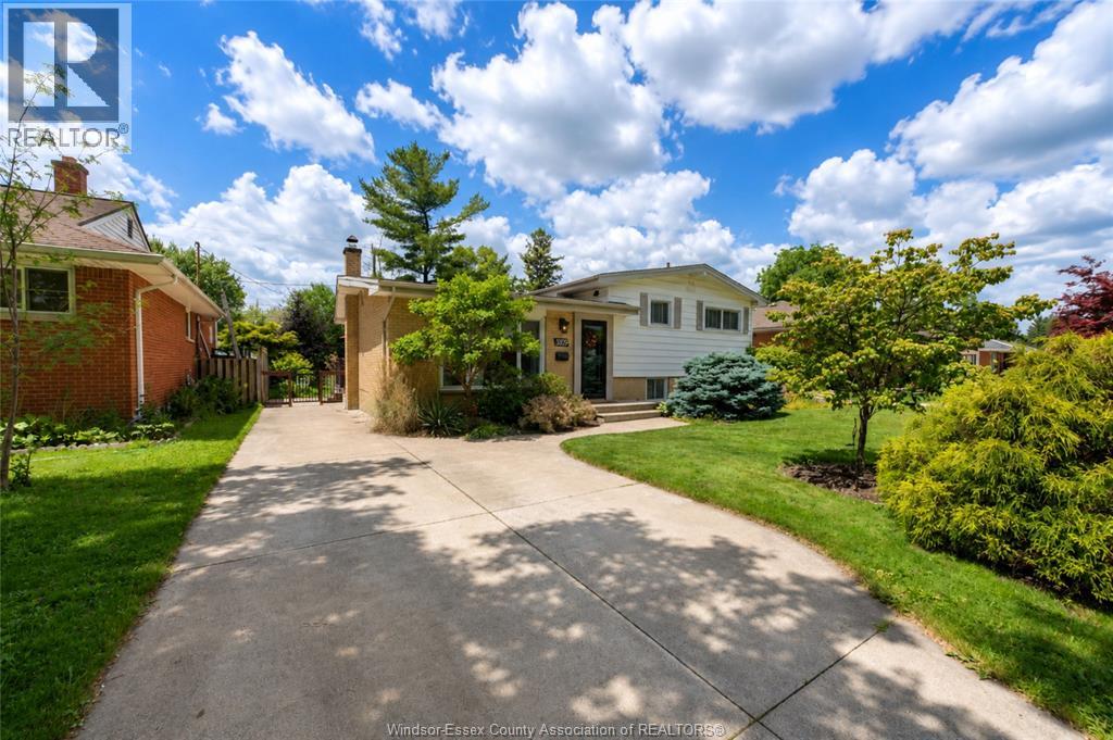 3939 Longfellow, Windsor, Ontario  N9G 2B4 - Photo 2 - 26018173