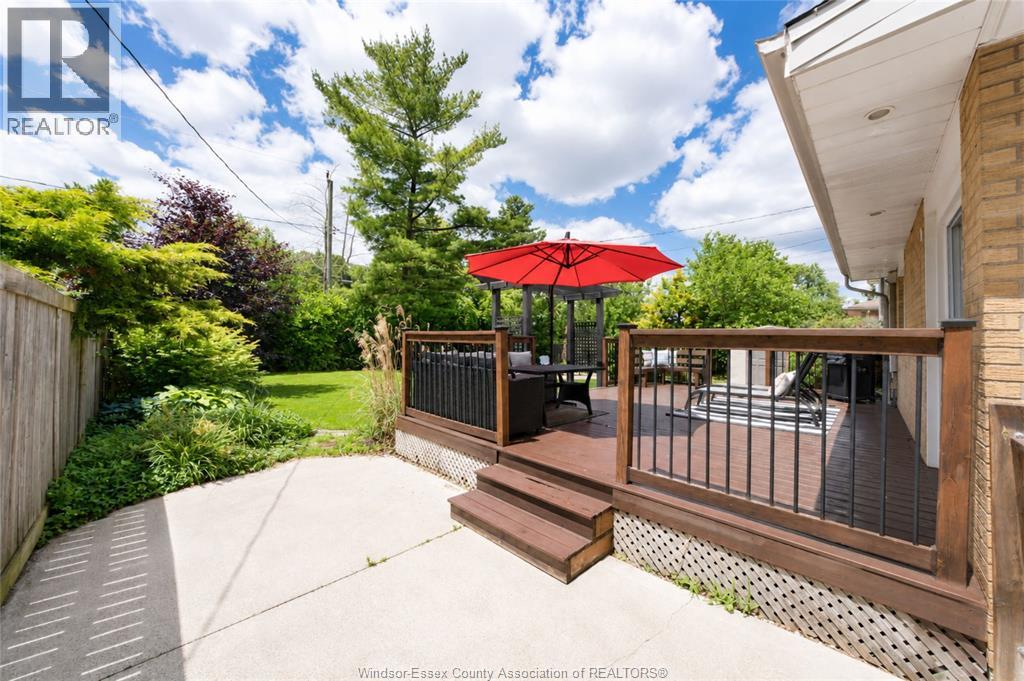 3939 Longfellow, Windsor, Ontario  N9G 2B4 - Photo 33 - 26018173