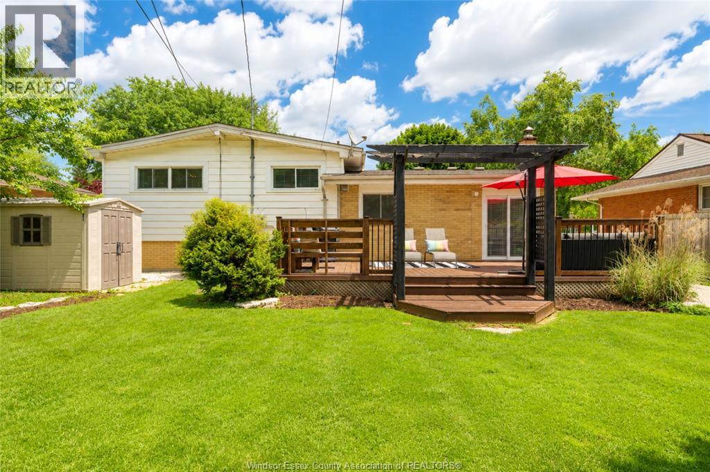 3939 Longfellow, Windsor, Ontario  N9G 2B4 - Photo 41 - 26018173