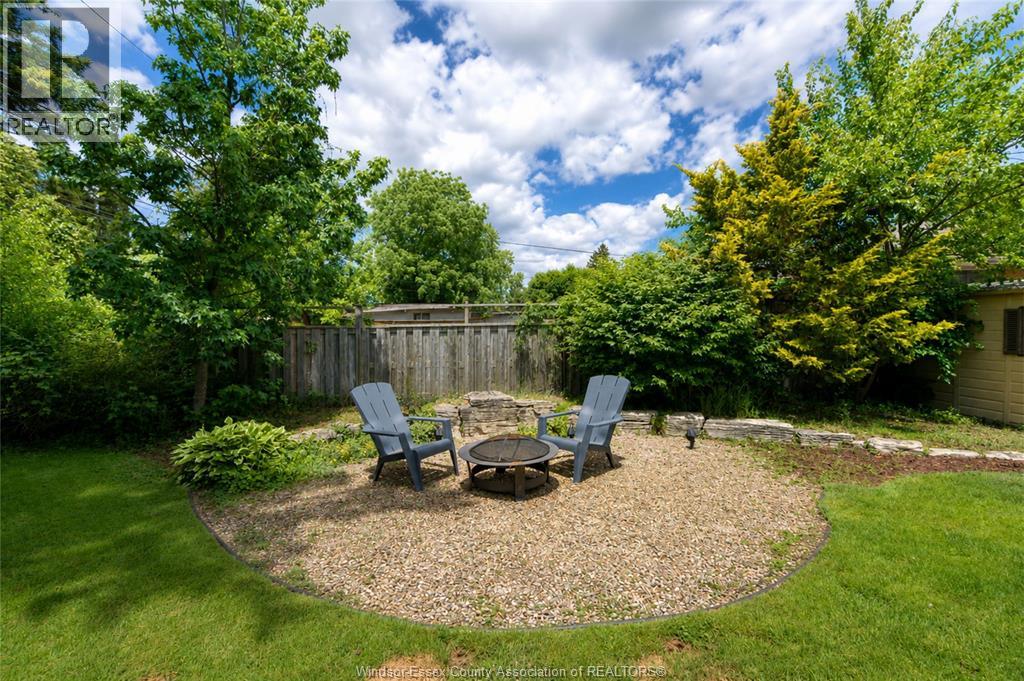 3939 Longfellow, Windsor, Ontario  N9G 2B4 - Photo 43 - 26018173