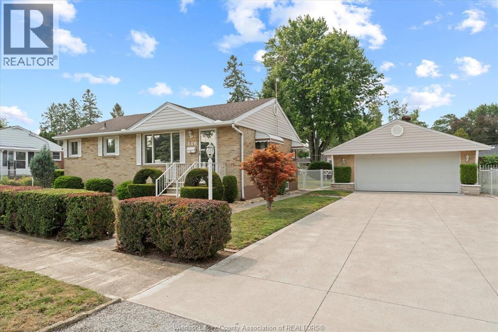 146 DELAWARE, LaSalle, Ontario