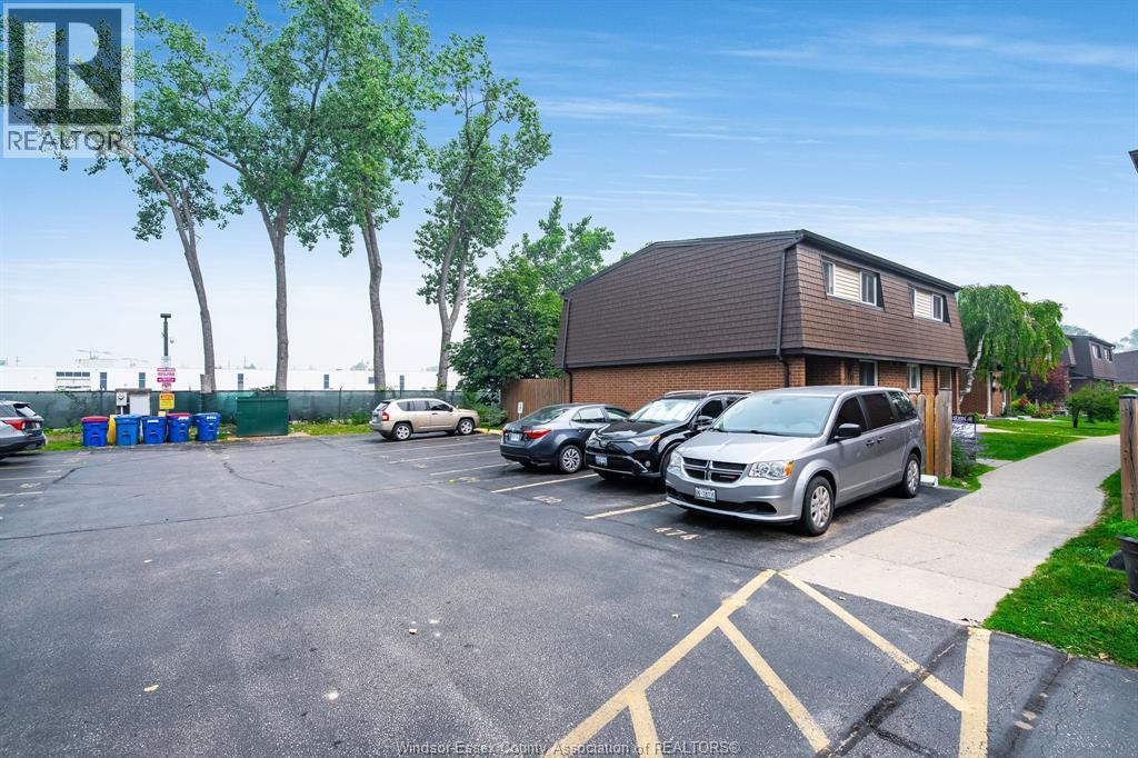 6318 Thornberry Crescent, Windsor, Ontario  N8T 3A2 - Photo 33 - 26018191